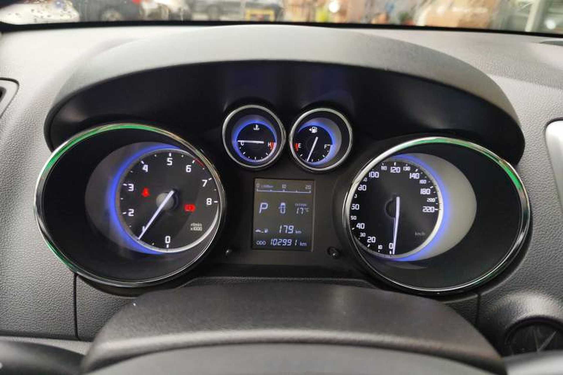 Used CHANGAN CS35 2016 1.6L Automatic Luxury Model China IV Standard Instrument Cluster