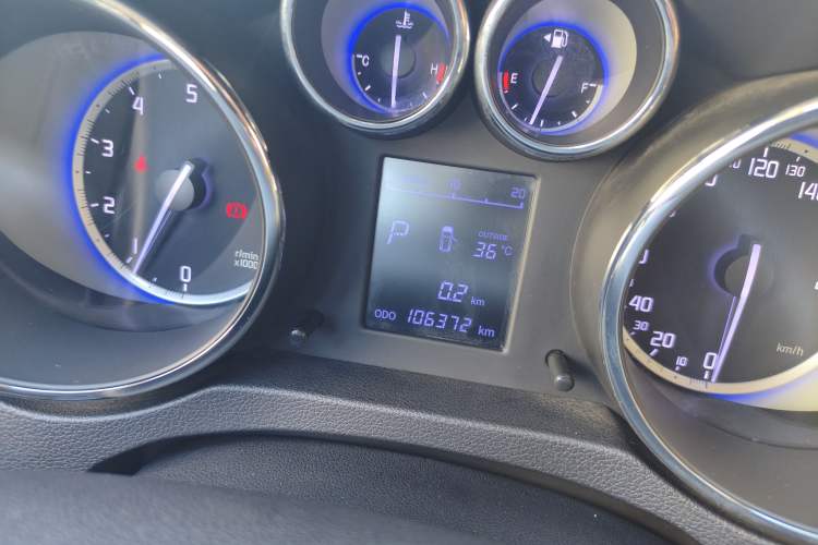 Used CHANGAN CS35 2016 1.6L Automatic Luxury Model China V Standard Instrument Cluster