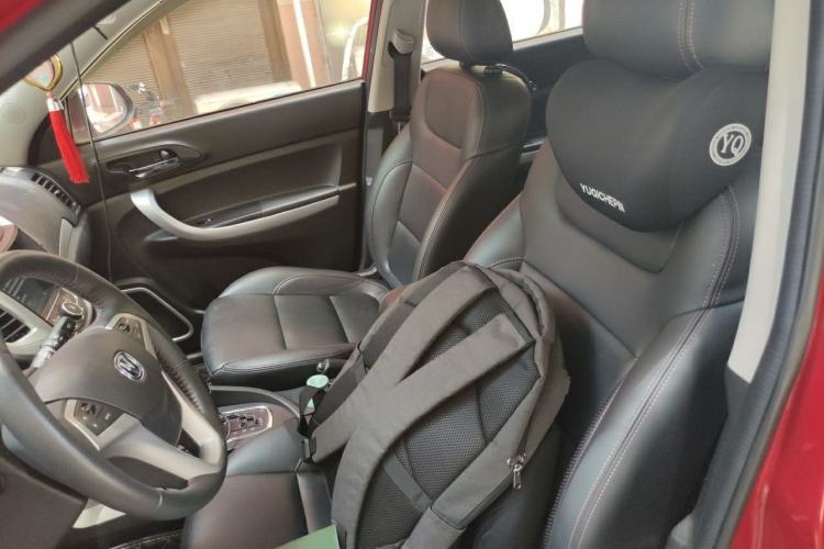 Used CHANGAN CS35 2016 1.6L Automatic Luxury Model China V Standard Left Front Seat