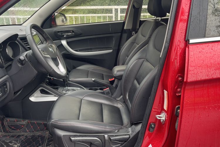 Used CHANGAN CS35 2016 1.6L Automatic Luxury Model China V Standard Left Front Seat