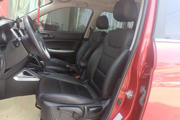 Used CHANGAN CS35 2016 1.6L Automatic Luxury Model China IV Standard Left Front Seat