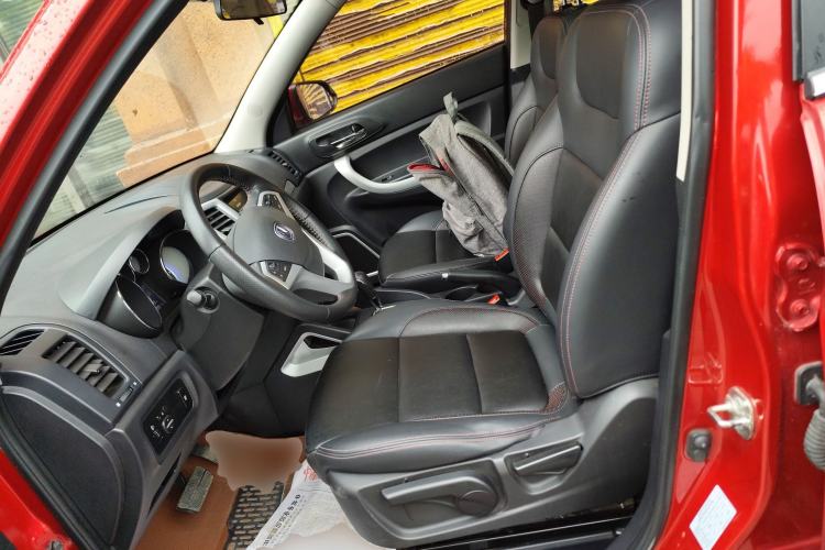 Used CHANGAN CS35 2016 1.6L Automatic Luxury Model China IV Standard Left Front Seat