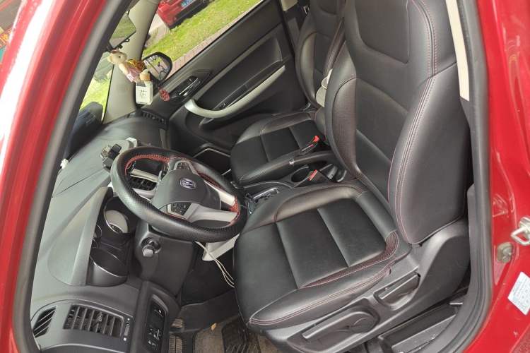 Used CHANGAN CS35 2016 1.6L Automatic Luxury Model China IV Standard Left Front Seat