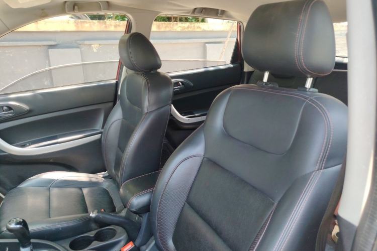 Used CHANGAN CS35 2016 1.6L Manual Luxury Model China IV Standard Left Front Seat