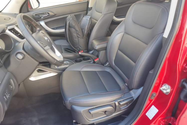 Used CHANGAN CS35 2016 1.6L Automatic Luxury Model China V Standard Left Front Seat