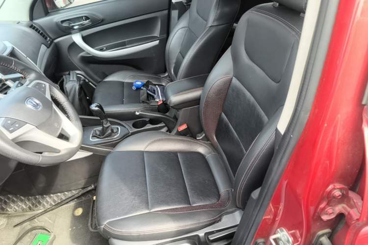 Used CHANGAN CS35 2016 1.6L Manual Luxury Model China IV Standard Left Front Seat