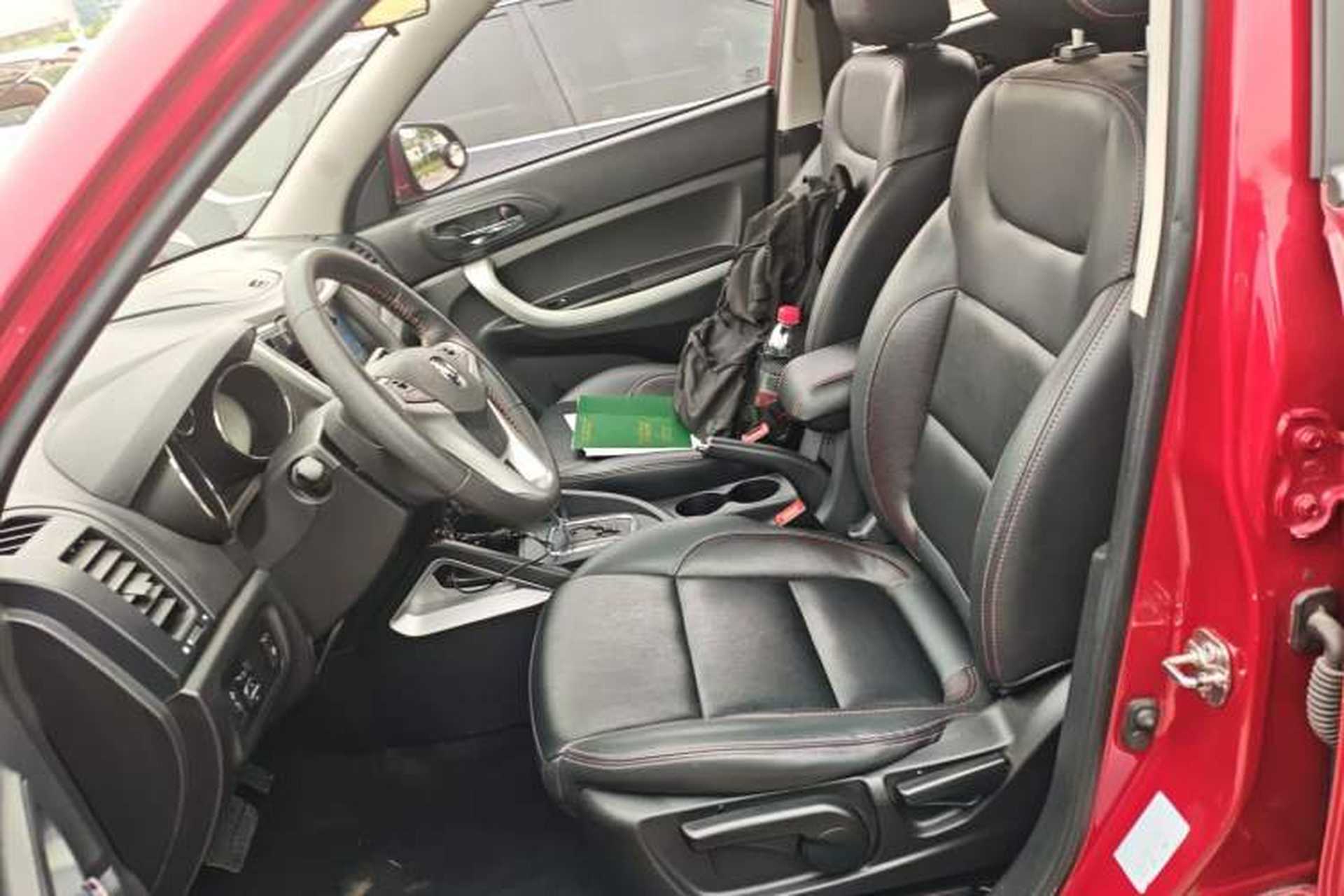 Used CHANGAN CS35 2016 1.6L Automatic Luxury Model China V Standard Left Front Seat