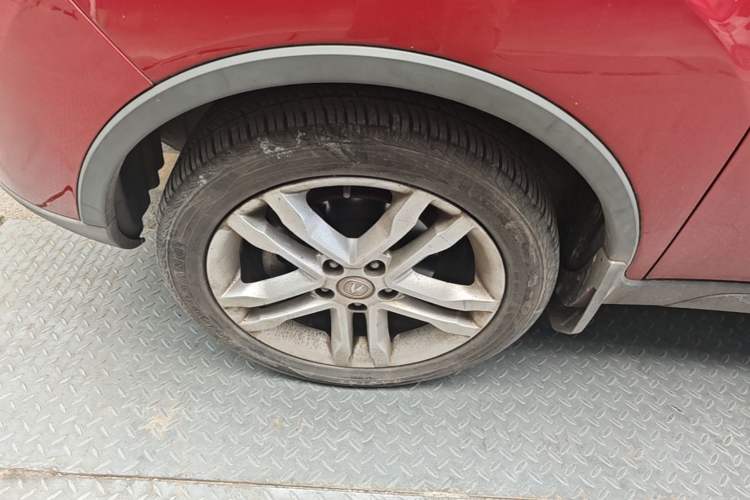 Used CHANGAN CS35 2016 1.6L Automatic Luxury Model China V Standard Left Front Wheel Hub