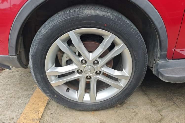 Used CHANGAN CS35 2016 1.6L Automatic Luxury Model China IV Standard Left Front Wheel Hub