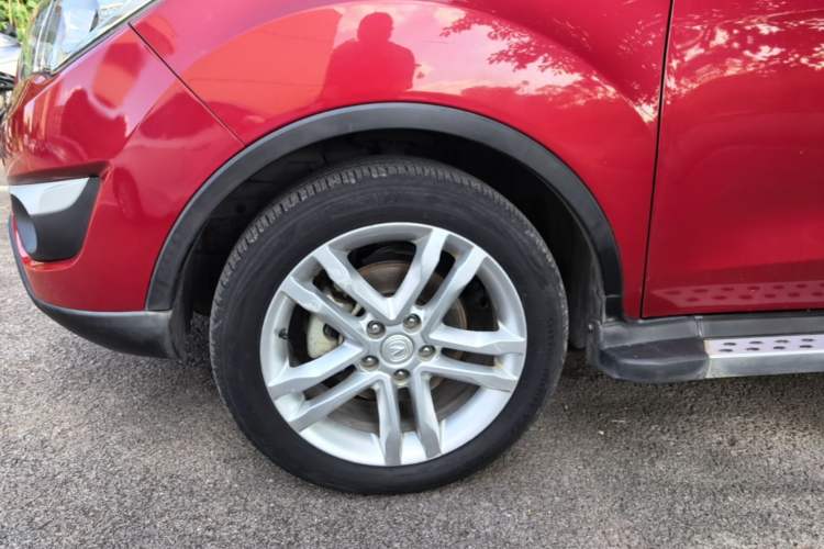 Used CHANGAN CS35 2016 1.6L Automatic Luxury Model China IV Standard Left Front Wheel Hub
