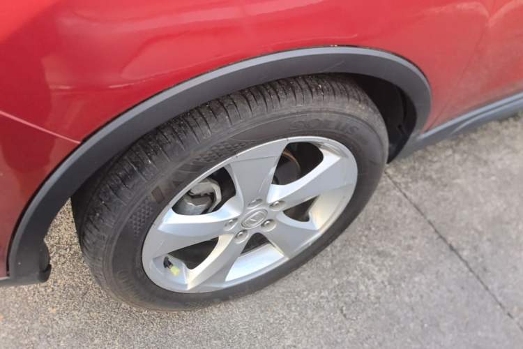 Used CHANGAN CS35 2016 1.6L Automatic Prestige Model China V Standard Left Front Wheel Hub