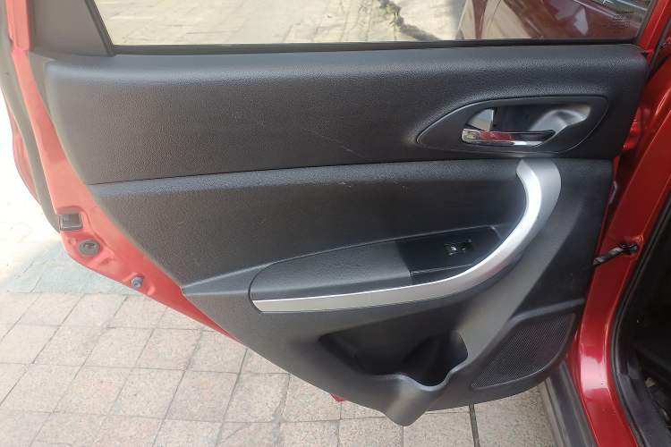 Used CHANGAN CS35 2016 1.6L Automatic Luxury Model China IV Standard Left Rear Door Interior