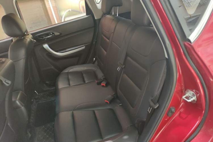 Used CHANGAN CS35 2016 1.6L Automatic Luxury Model China V Standard Left Rear Seat