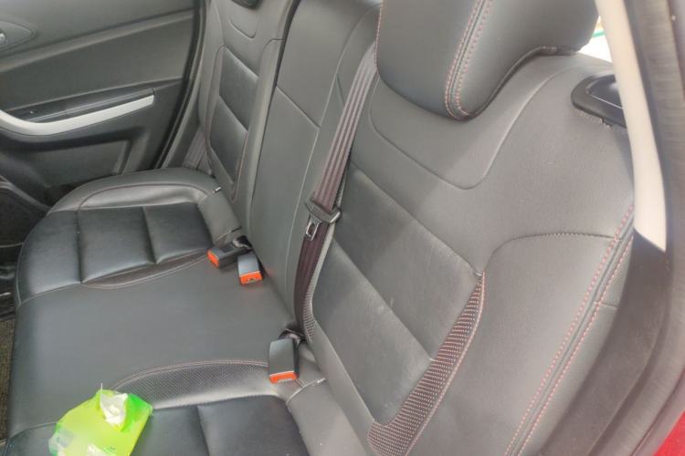 Used CHANGAN CS35 2016 1.6L Automatic Luxury Model China IV Standard Left Rear Seat