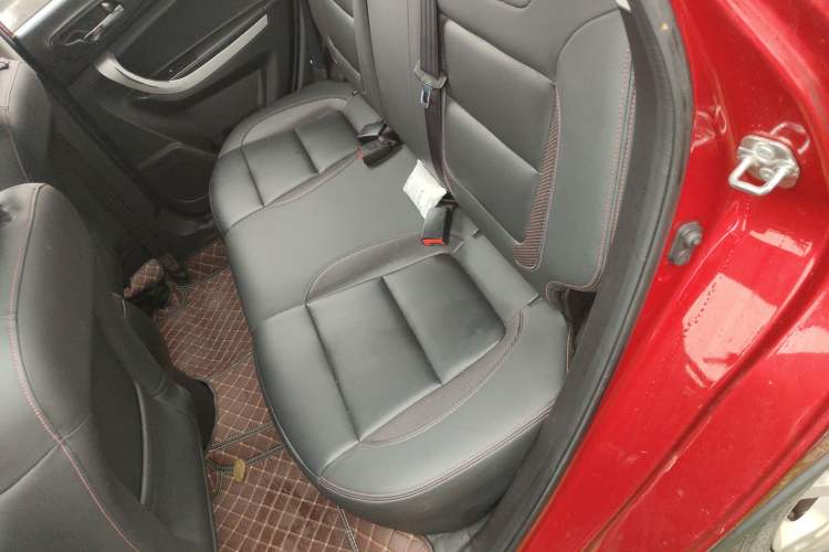 Used CHANGAN CS35 2016 1.6L Manual Luxury Model China V Standard Left Rear Seat