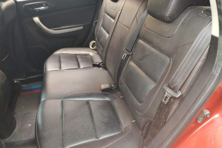 Used CHANGAN CS35 2016 1.6L Automatic Luxury Model China V Standard Left Rear Seat