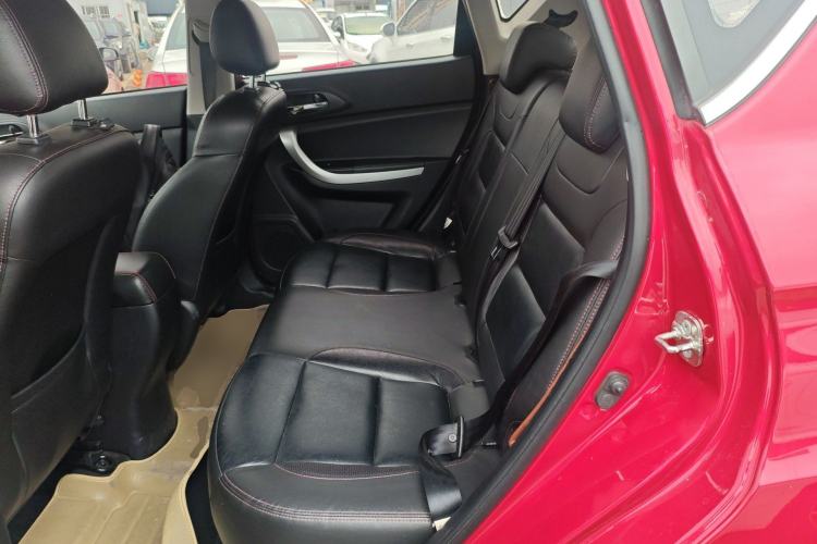 Used CHANGAN CS35 2016 1.6L Automatic Luxury Model China V Standard Left Rear Seat