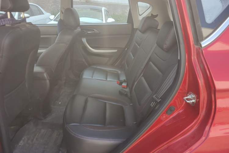 Used CHANGAN CS35 2016 1.6L Automatic Luxury Model China V Standard Left Rear Seat