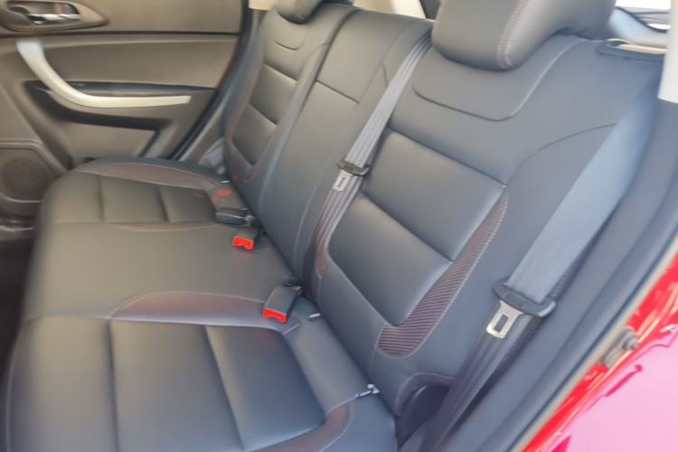 Used CHANGAN CS35 2016 1.6L Automatic Luxury Model China V Standard Left Rear Seat
