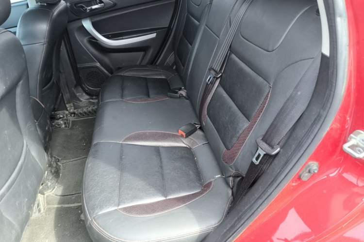 Used CHANGAN CS35 2016 1.6L Manual Luxury Model China IV Standard Left Rear Seat