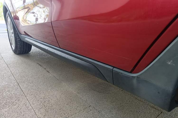 Used CHANGAN CS35 2016 1.6L Manual Luxury Model China V Standard Left Side Sill