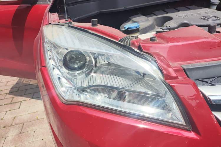 Used CHANGAN CS35 2016 1.6L Automatic Luxury Model China IV Standard Right Front Headlight