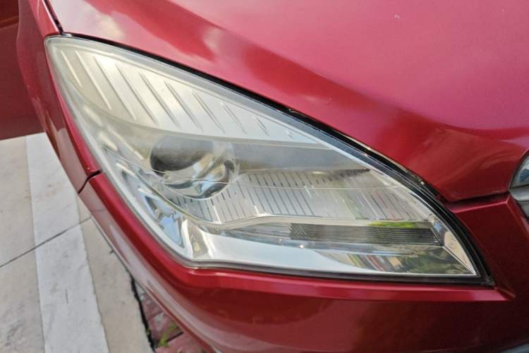 Used CHANGAN CS35 2016 1.6L Automatic Luxury Model China IV Standard Right Front Headlight