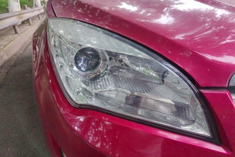 Used CHANGAN CS35 2016 1.6L Manual Luxury Model China IV Standard Right Front Headlight
