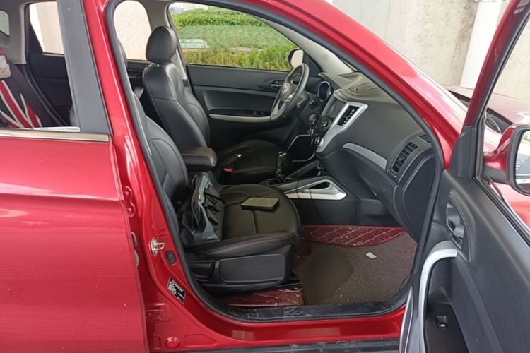 Used CHANGAN CS35 2016 1.6L Manual Luxury Model China V Standard Right Front Seat