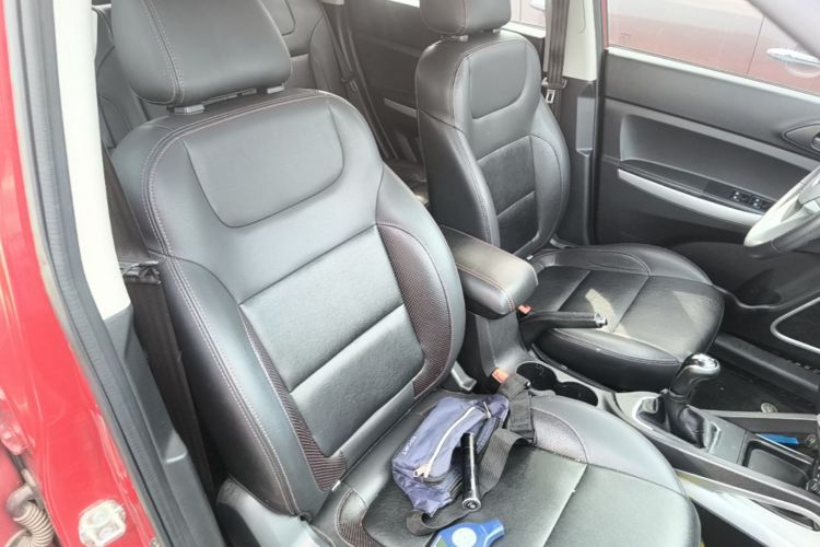 Used CHANGAN CS35 2016 1.6L Manual Luxury Model China IV Standard Right Front Seat