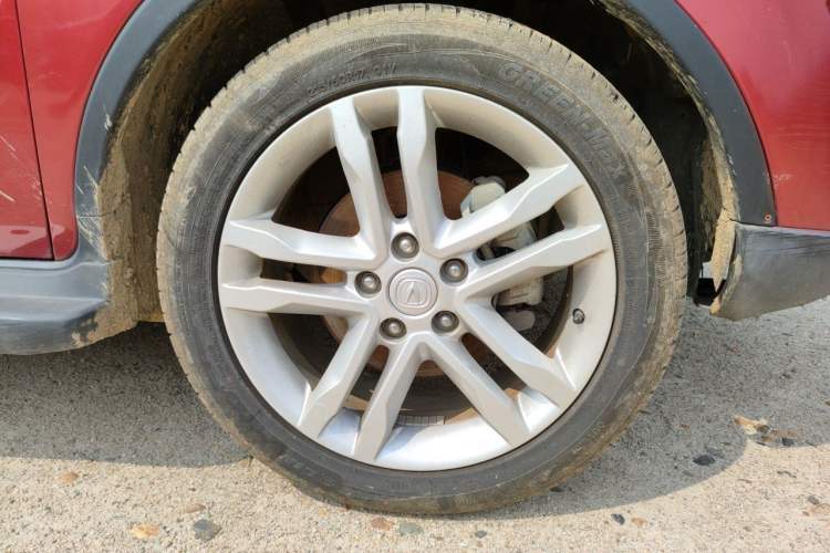 Used CHANGAN CS35 2016 1.6L Automatic Luxury Model China IV Standard Right Front Wheel Hub