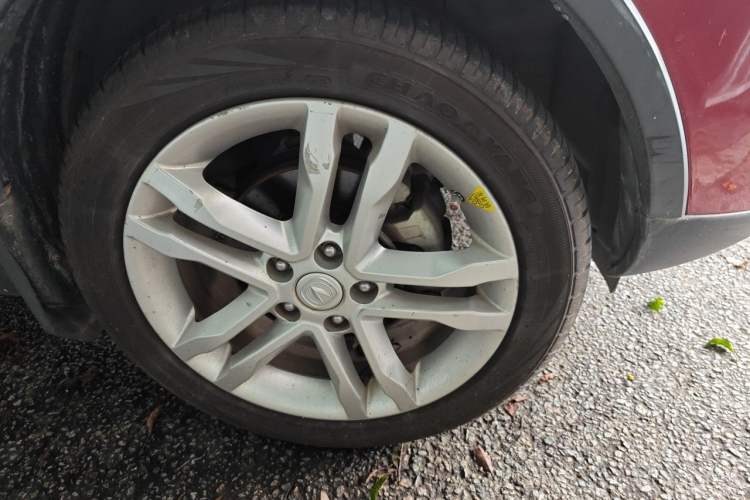 Used CHANGAN CS35 2016 1.6L Automatic Luxury Model China IV Standard Right Front Wheel Hub