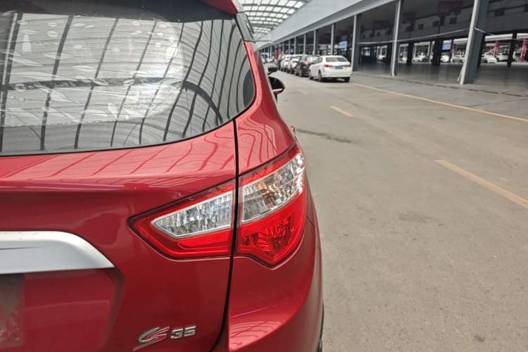 Used CHANGAN CS35 2016 1.6L Automatic Luxury Model China V Standard Right Rear Taillight