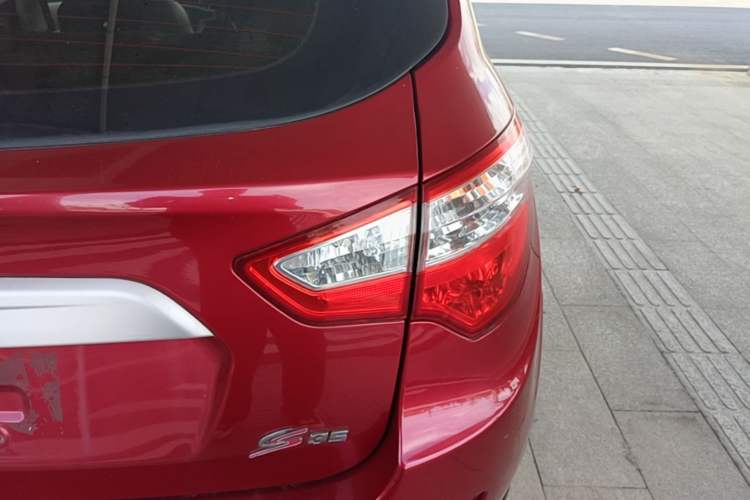 Used CHANGAN CS35 2016 1.6L Manual Luxury Model China V Standard Right Rear Taillight