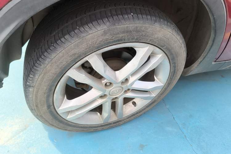 Used CHANGAN CS35 2016 1.6L Manual Luxury Model China IV Standard Right Rear Wheel Hub