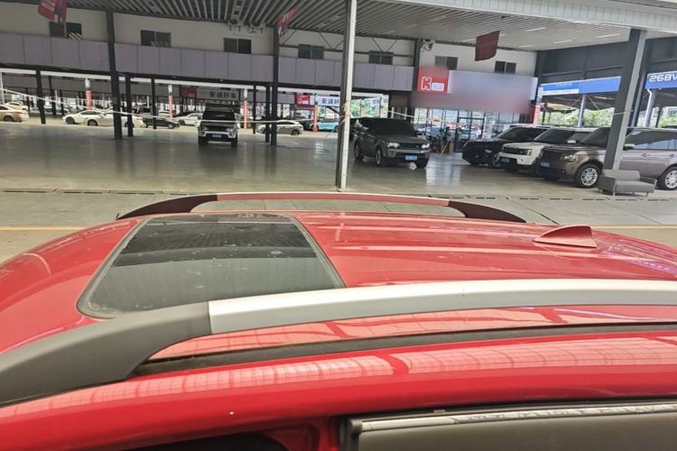 Used CHANGAN CS35 2016 1.6L Automatic Luxury Model China V Standard Roof