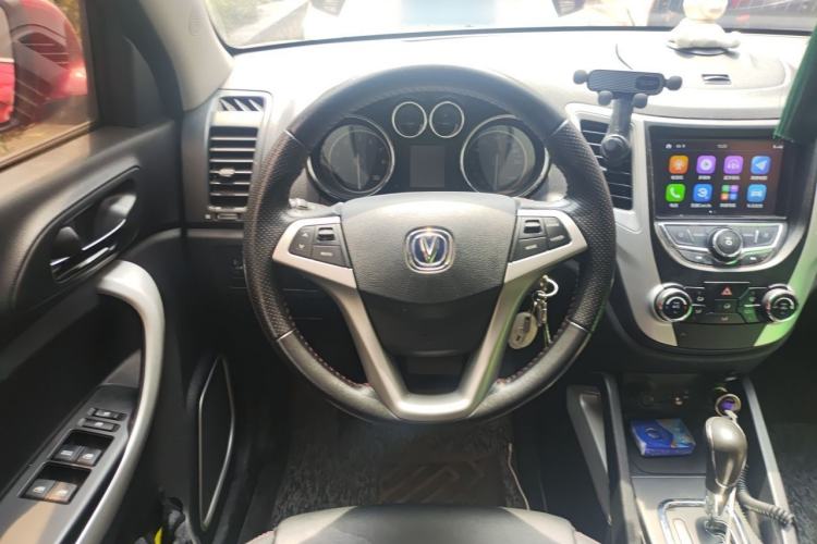 Used CHANGAN CS35 2016 1.6L Automatic Luxury Model China IV Standard Steering Wheel