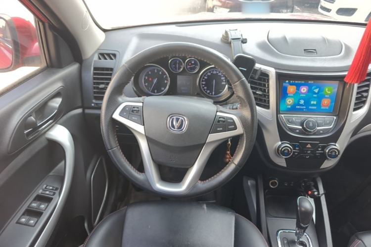 Used CHANGAN CS35 2016 1.6L Automatic Luxury Model China V Standard Steering Wheel