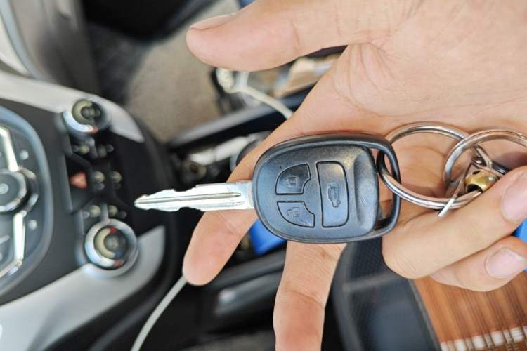 Used CHANGAN CS35 2016 1.6L Automatic Luxury Model China IV Standard Vehicle Key