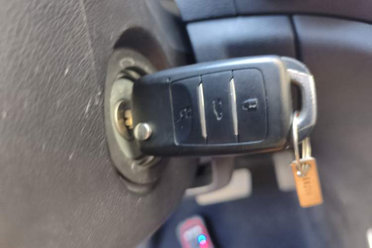 Used CHANGAN CS35 2016 1.6L Automatic Luxury Model China V Standard Vehicle Key