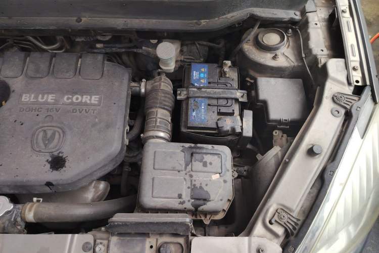 Used CHANGAN CS35 2016 1.6L Manual Luxury Model China IV Standard Engine Bay Left