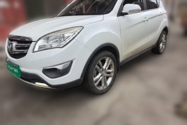 CHANGAN CS35 2016 1.6L Automatic Luxury Model China V Standard usata