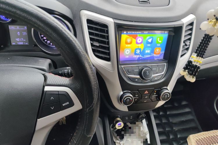 Used CHANGAN CS35 2016 1.6L Manual Luxury Model China IV Standard Audio And AC Panel