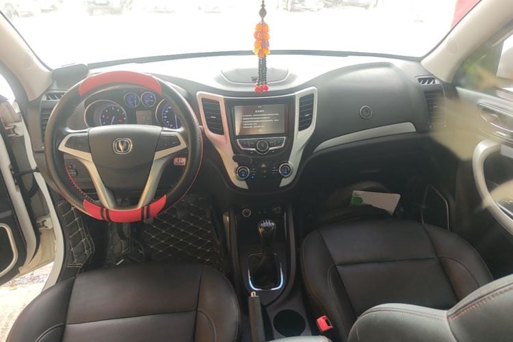 Used CHANGAN CS35 2016 1.6L Manual Luxury Model China V Standard Center Console
