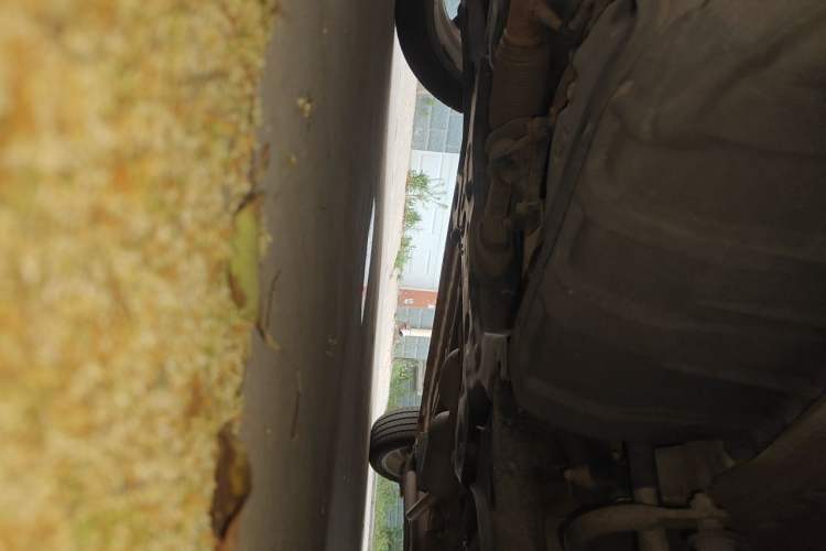 Used CHANGAN CS35 2016 1.6L Automatic Luxury Model China IV Standard Chassis Front Left