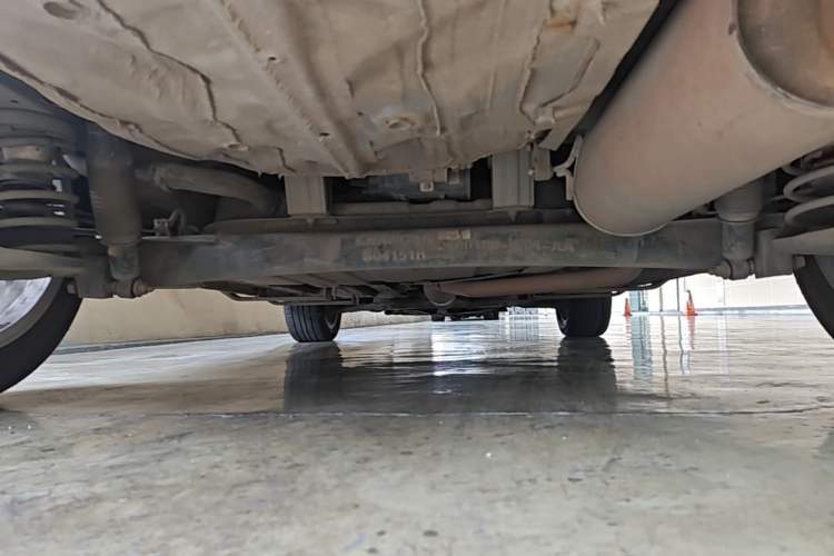 Used CHANGAN CS35 2016 1.6L Manual Luxury Model China IV Standard Chassis Rear