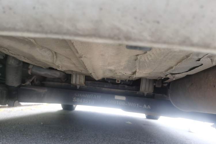 Used CHANGAN CS35 2016 1.6L Manual Luxury Model China IV Standard Chassis Rear