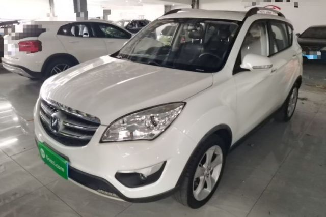 Used CHANGAN CS35 2016 1.6L Manual Luxury Model China IV