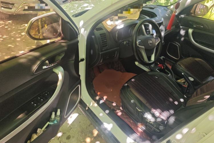 Used CHANGAN CS35 2016 1.6L Manual Luxury Model China V Standard Driver Seat