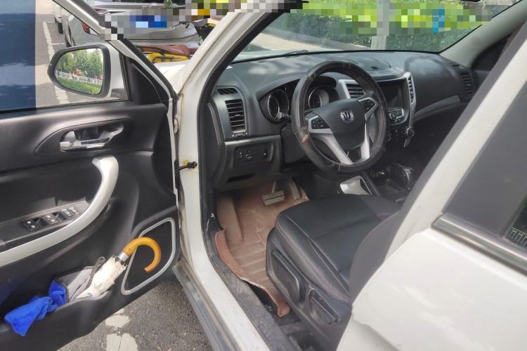 Used CHANGAN CS35 2016 1.6L Automatic Luxury Model China V Standard Driver Seat
